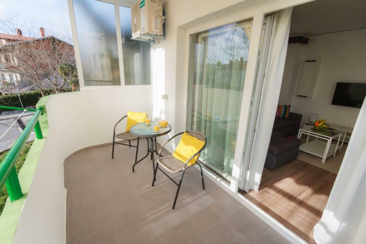 Green Corner *** Apartment Рийека Екстериор снимка